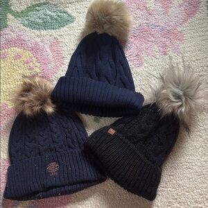 Stylish Kids' Knit Beanie Set with Pom-Poms